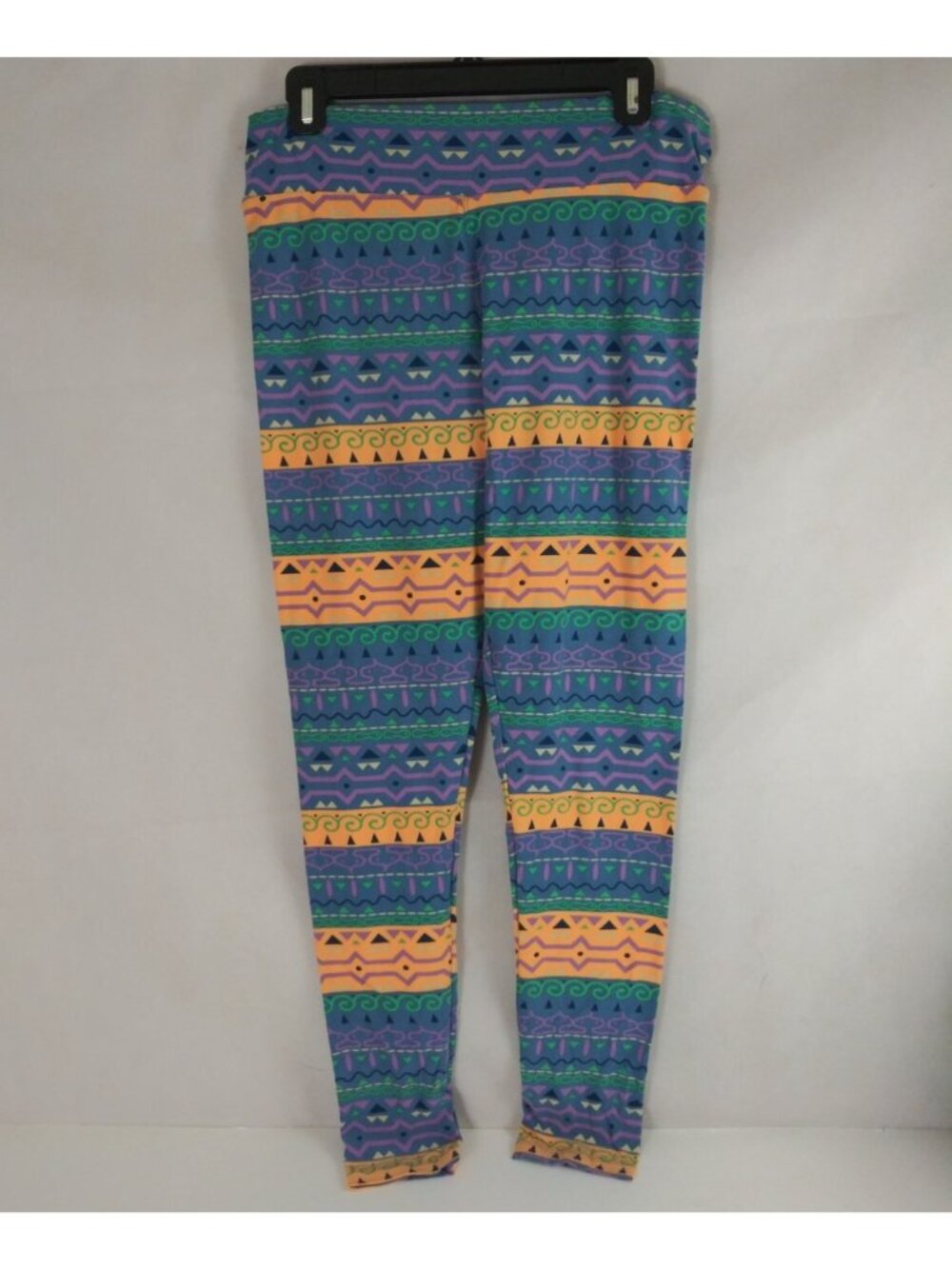 LuLaRoe Tall & Curvy Leggings With Colorful Geometric Designs